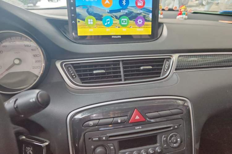Used Peugeot 308 2013 1.6L Automatic Fashion Model Audio And AC Panel