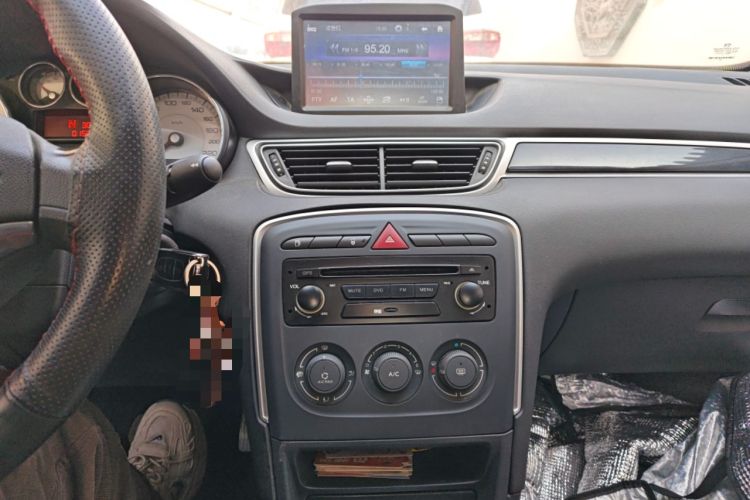 Used Peugeot 308 2013 1.6L Automatic YouShang Model Audio And AC Panel