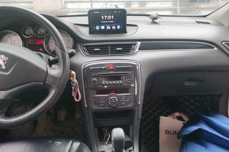 Used Peugeot 308 2013 1.6L Manual Fashion Model Audio And AC Panel
