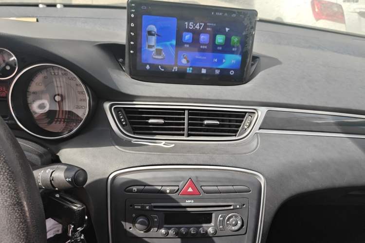 Used Peugeot 308 2013 1.6L Automatic YouShang Model Audio And AC Panel