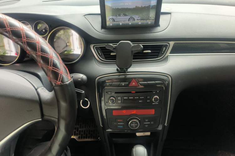 Used Peugeot 308 2013 1.6L Automatic Fashion Model Audio And AC Panel
