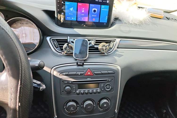Used Peugeot 308 2013 1.6L Automatic YouShang Model Audio And AC Panel