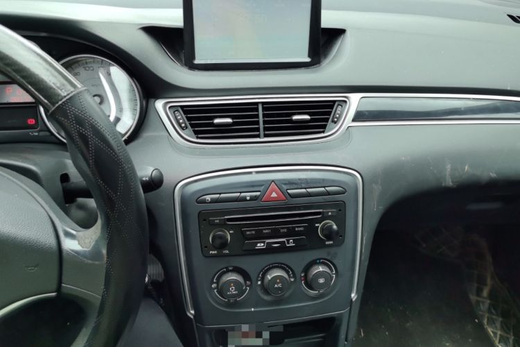Used Peugeot 308 2013 1.6L Automatic YouShang Model Audio And AC Panel