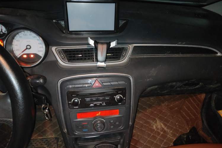 Used Peugeot 308 2013 1.6L Automatic Fashion Model Audio And AC Panel