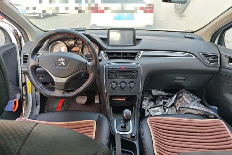 Used Peugeot 308 2013 1.6L Automatic YouShang Model Center Console