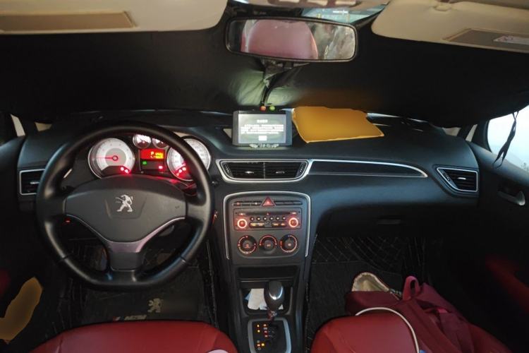 Used Peugeot 308 2013 1.6L Automatic YouShang Model Center Console