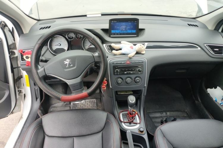 Used Peugeot 308 2013 1.6L Automatic Fashion Model Center Console