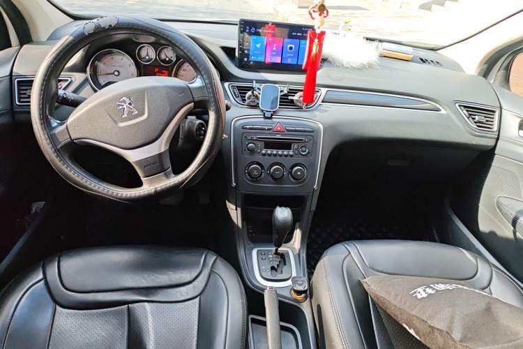 Used Peugeot 308 2013 1.6L Automatic YouShang Model Center Console