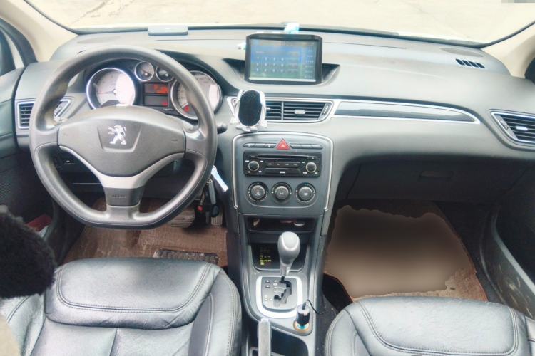 Used Peugeot 308 2013 1.6L Automatic YouShang Model Center Console