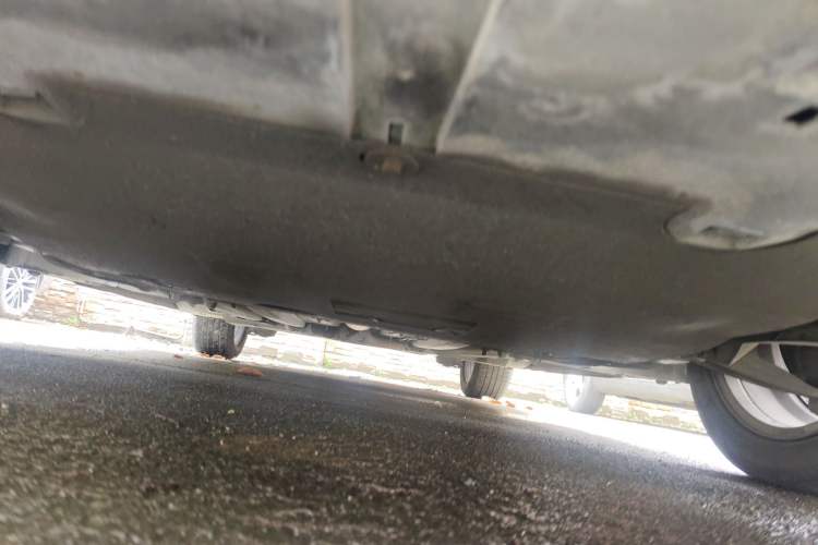 Used Peugeot 308 2013 1.6L Manual YouShang Model Chassis Front