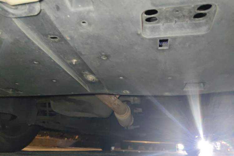 Used Peugeot 308 2013 1.6L Manual YouShang Model Chassis Front