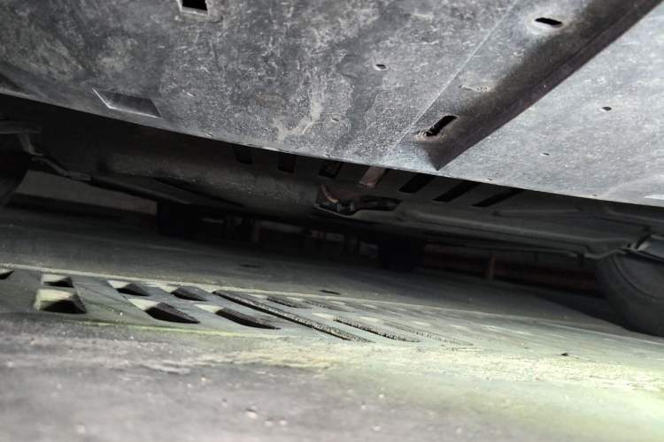 Used Peugeot 308 2013 1.6L Automatic YouShang Model Chassis Front