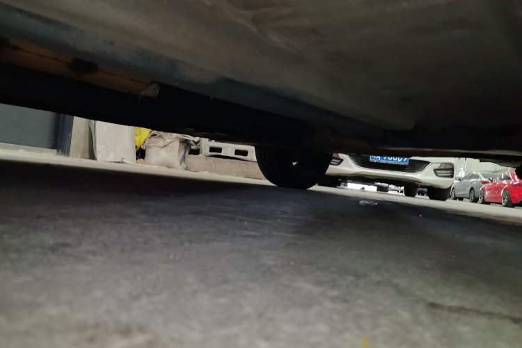 Used Peugeot 308 2013 1.6L Manual YouShang Model Chassis Front Left