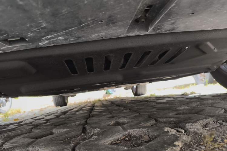 Used Peugeot 308 2013 1.6L Manual YouShang Model Chassis Front