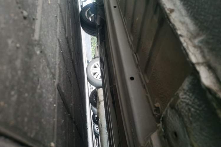 Used Peugeot 308 2013 1.6L Manual Fashion Model Chassis Front Right