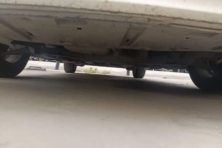 Used Peugeot 308 2013 1.6L Manual YouShang Model Chassis Front