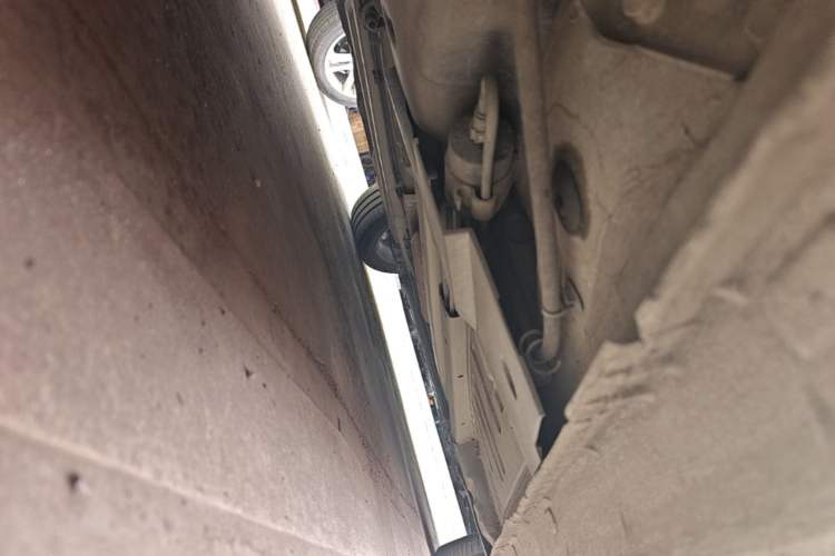 Used Peugeot 308 2013 1.6L Manual YouShang Model Chassis Rear Right