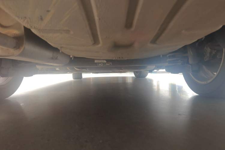 Used Peugeot 308 2013 1.6L Manual YouShang Model Chassis Rear
