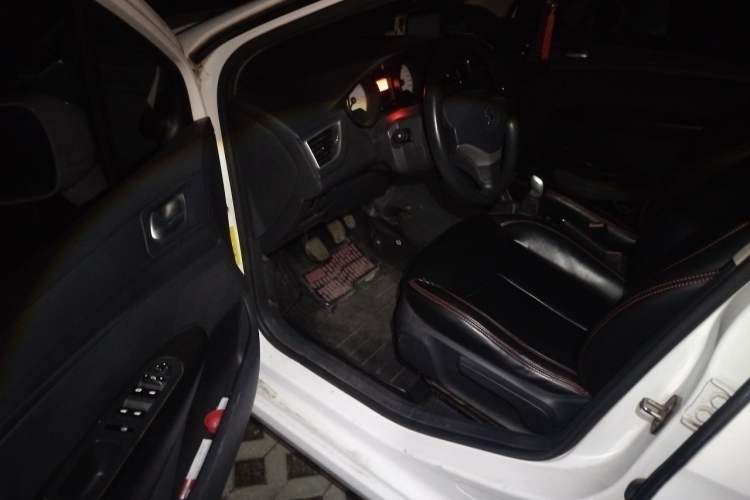 Used Peugeot 308 2013 1.6L Manual YouShang Model Driver Seat