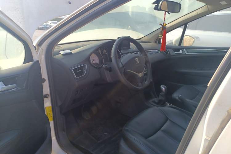 Used Peugeot 308 2013 1.6L Manual Fashion Model Driver Seat