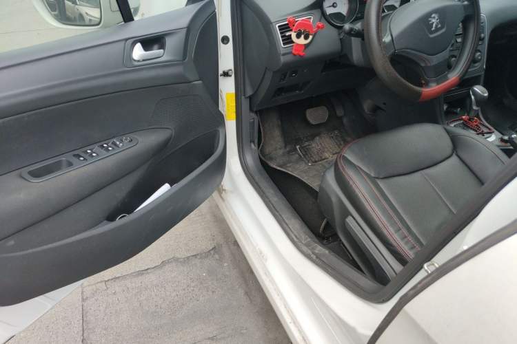 Used Peugeot 308 2013 1.6L Automatic Fashion Model Driver Seat