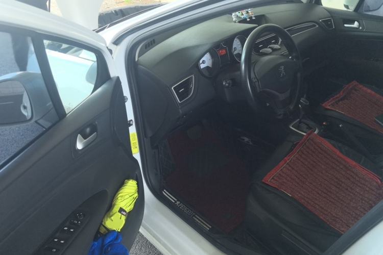 Used Peugeot 308 2013 1.6L Automatic YouShang Model Driver Seat