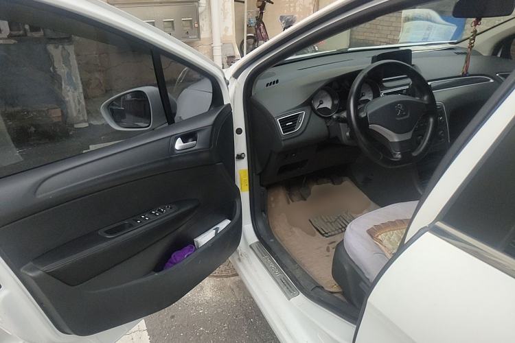 Used Peugeot 308 2013 1.6L Manual YouShang Model Driver Seat