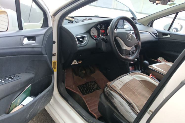 Used Peugeot 308 2013 1.6L Manual YouShang Model Driver Seat