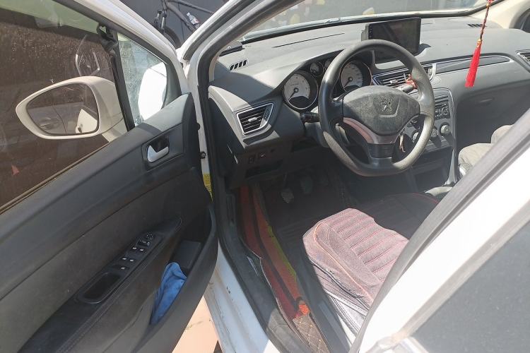 Used Peugeot 308 2013 1.6L Manual YouShang Model Driver Seat