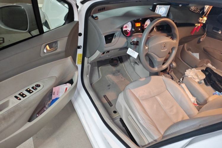 Used Peugeot 308 2013 1.6L Automatic YouShang Model Driver Seat