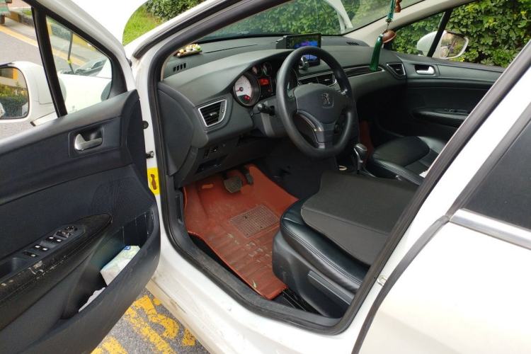Used Peugeot 308 2013 1.6L Automatic YouShang Model Driver Seat