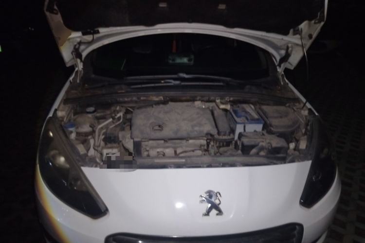 Used Peugeot 308 2013 1.6L Manual YouShang Model Engine Bay
