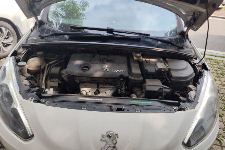 Used Peugeot 308 2013 1.6L Automatic Fashion Model Engine Bay