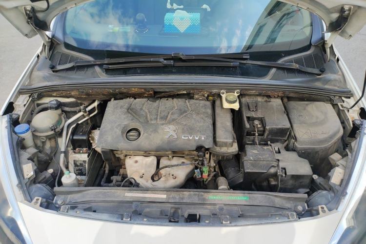 Used Peugeot 308 2013 1.6L Automatic YouShang Model Engine Bay