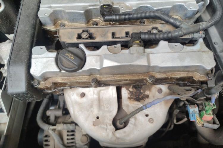 Used Peugeot 308 2013 1.6L Automatic YouShang Model Engine Bay