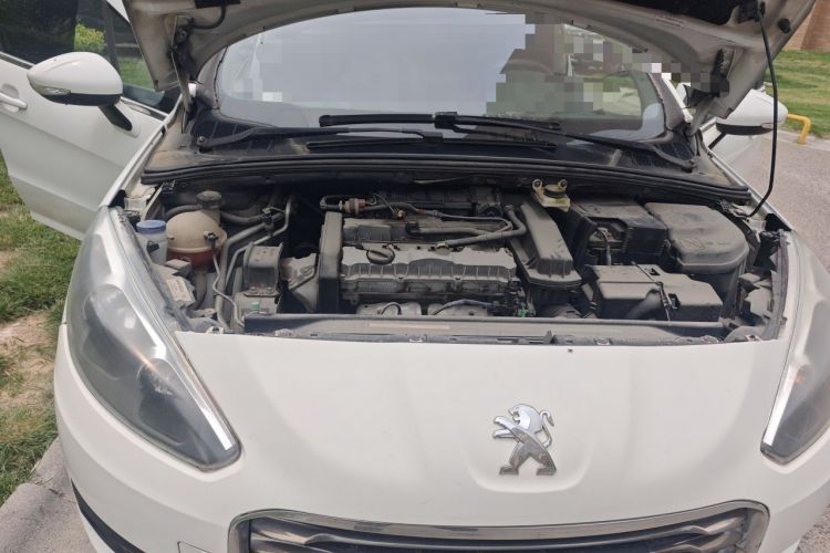 Used Peugeot 308 2013 1.6L Manual YouShang Model Engine Bay