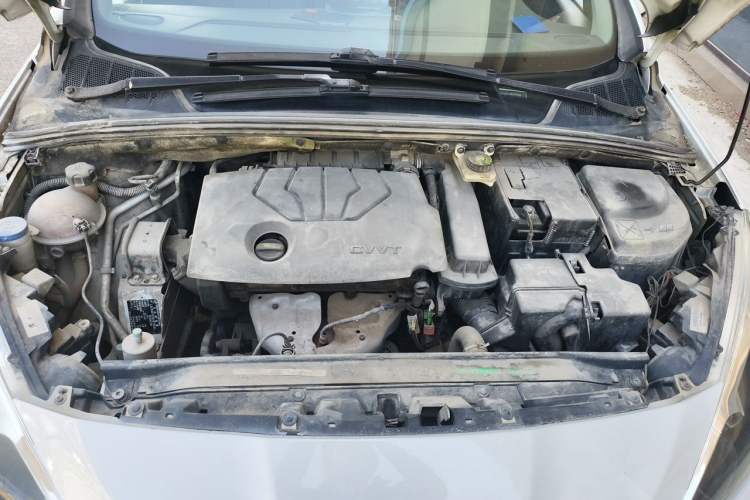 Used Peugeot 308 2013 1.6L Manual YouShang Model Engine Bay