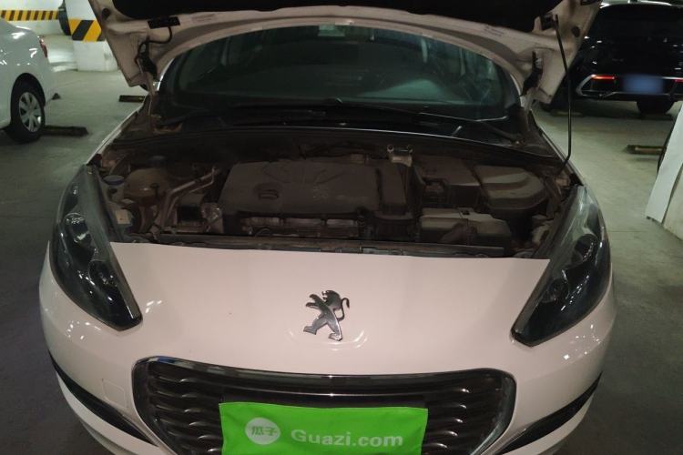 Used Peugeot 308 2013 1.6L Manual Fashion Model Engine Bay