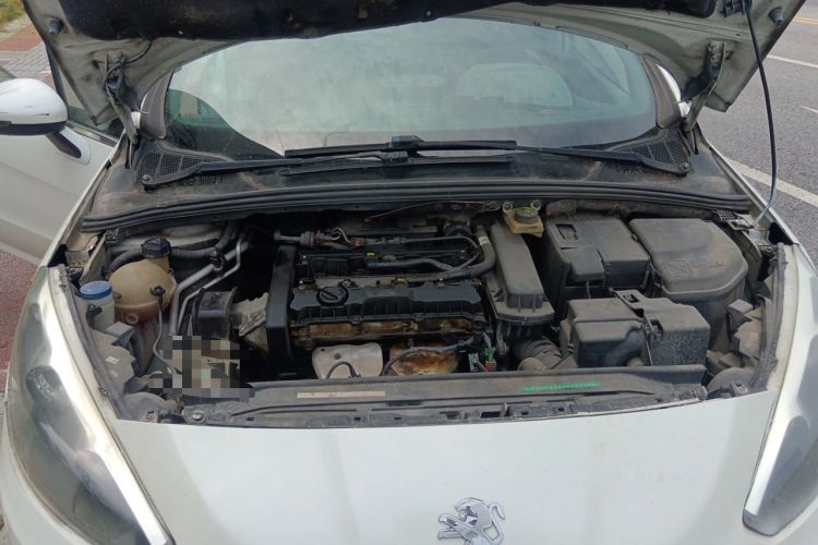 Used Peugeot 308 2013 1.6L Automatic YouShang Model Engine Bay