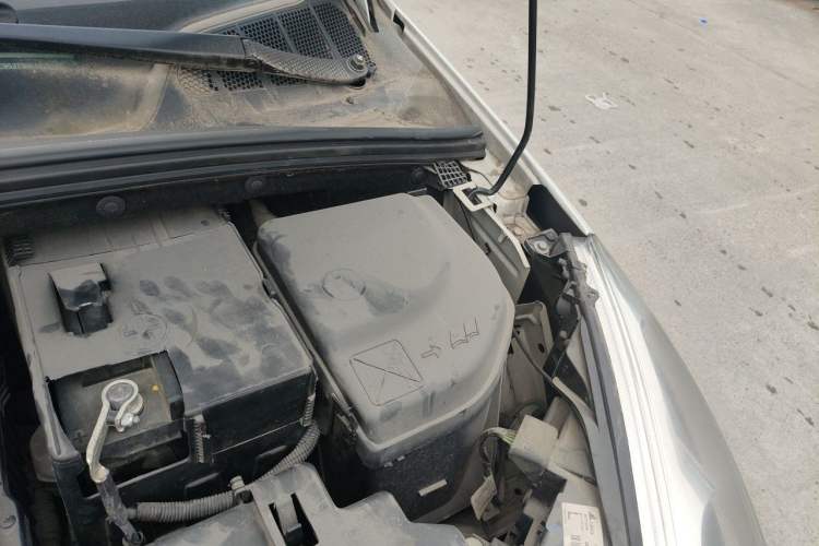 Used Peugeot 308 2013 1.6L Automatic Fashion Model Engine Bay Left