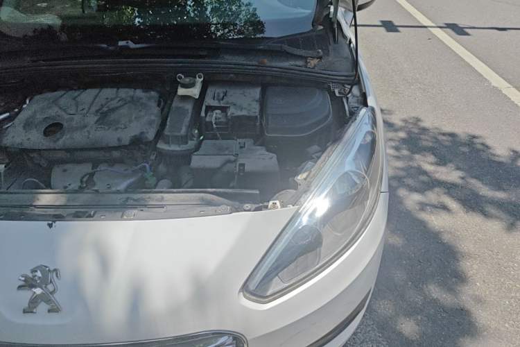 Used Peugeot 308 2013 1.6L Automatic YouShang Model Engine Bay Left