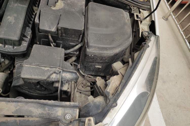 Used Peugeot 308 2013 1.6L Manual Fashion Model Engine Bay Left
