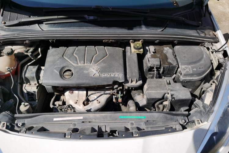 Used Peugeot 308 2013 1.6L Automatic YouShang Model Engine Bay Left