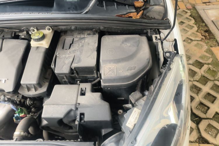 Used Peugeot 308 2013 1.6L Automatic Fashion Model Engine Bay Left