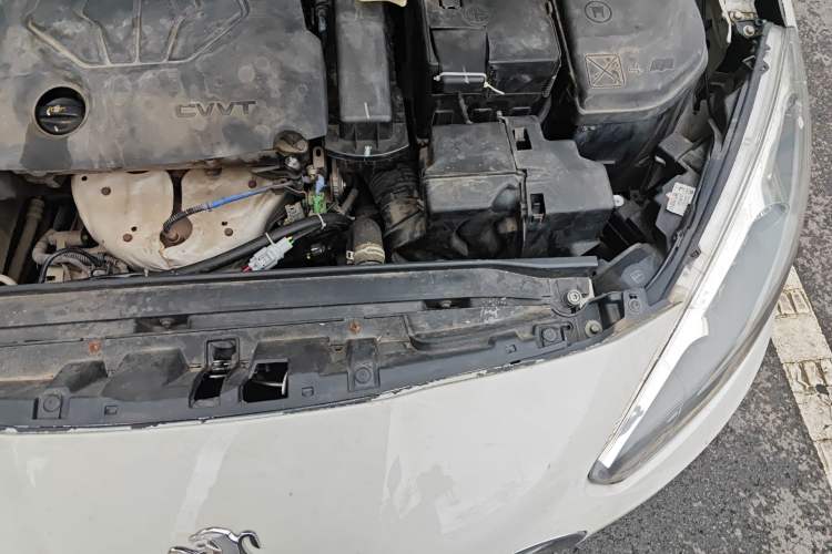 Used Peugeot 308 2013 1.6L Automatic YouShang Model Engine Bay Left
