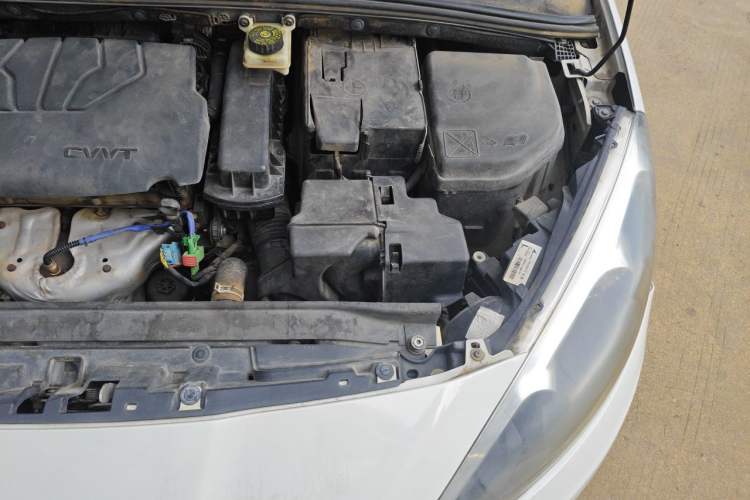 Used Peugeot 308 2013 1.6L Automatic YouShang Model Engine Bay Left