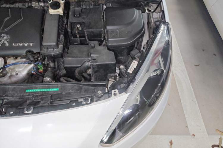 Used Peugeot 308 2013 1.6L Automatic YouShang Model Engine Bay Left