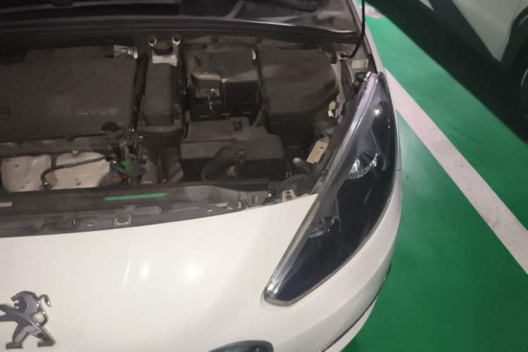 Used Peugeot 308 2013 1.6L Automatic Fashion Model Engine Bay Left