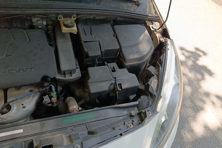 Used Peugeot 308 2013 1.6L Manual Fashion Model Engine Bay Left