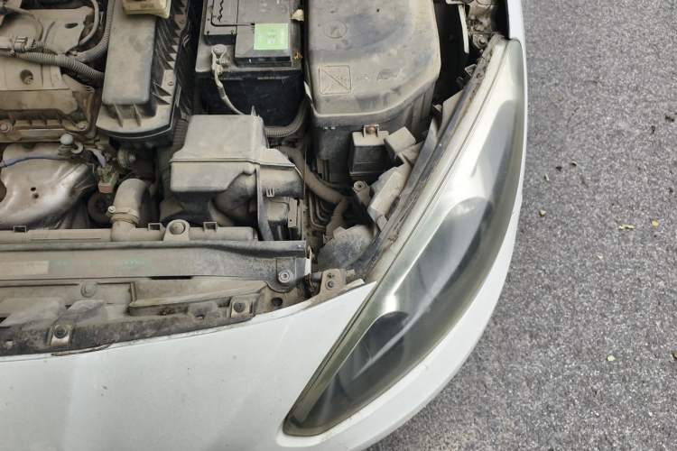 Used Peugeot 308 2013 1.6L Manual YouShang Model CNG Engine Bay Left